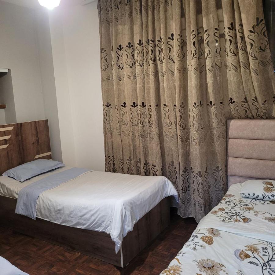 Hotel In Center Of Erivan Exterior foto