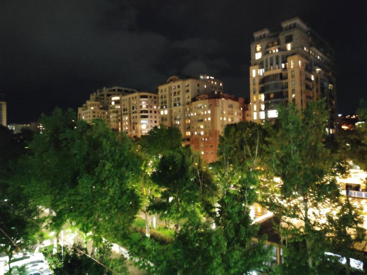 Hotel In Center Of Erivan Exterior foto